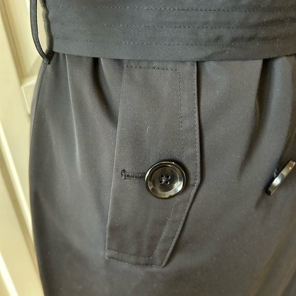 Saks Fifth Avenue Black Trench Coat with Removable Liner Size S - Picture 7 of 13